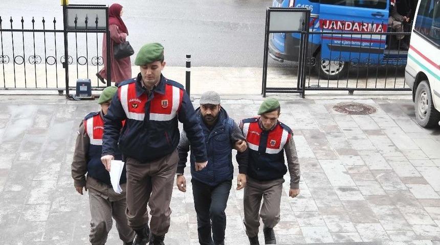 Cezaevi Firarisi Yakayı Ele Verdi