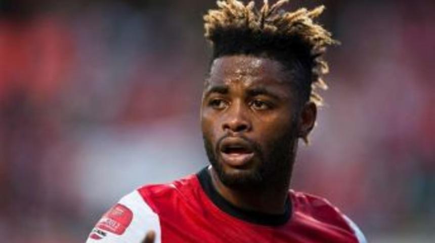 Yeni Malatyaspor Alex Song İle Anlaşmaya Yakın
