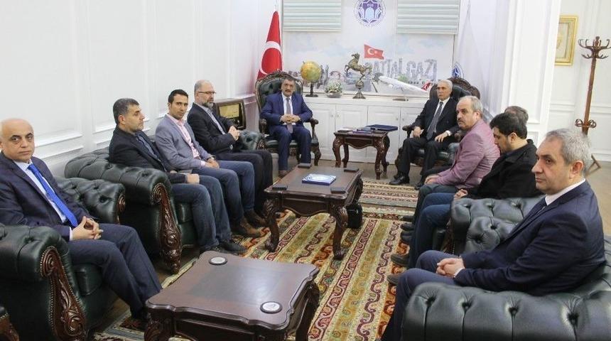 Gazeteciler Başkan G&uuml;rkan&rsquo;a Hayırlı Olsun Ziyaretinde Bulundu