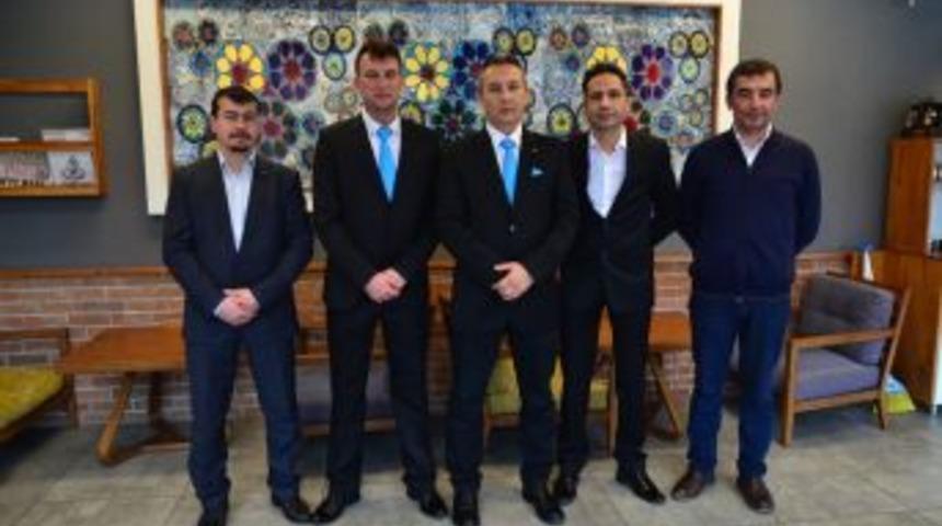 Elektrik&ccedil;iler Odası&rsquo;nda Se&ccedil;im Heyecanı