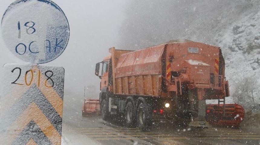 Bolu Dağında Kar Yağışı Başladı