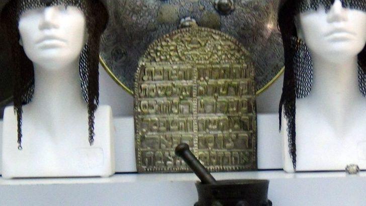 İstanbul’da Tarihi Eser Kaçakçılığı: 237 Parça Eser Ele Geçirildi G2