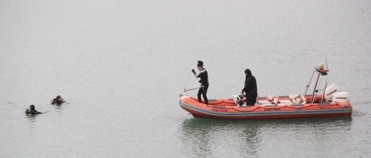 En Acı Bekleyiş G4