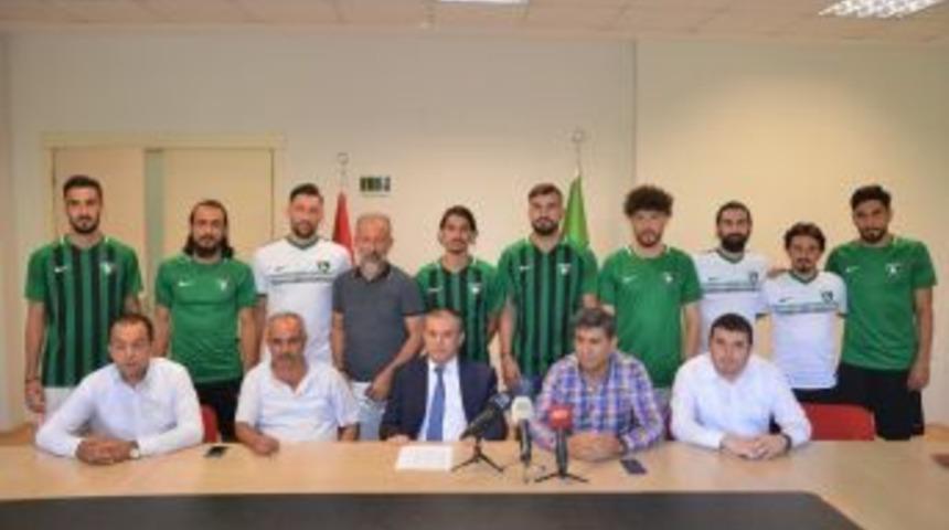 Denizlispor Gerçekleştirdiği İç Ve Dış Transferleri Açıkladı