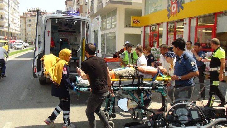 Kriz Geçirip Kendini Eve Kilitledi, Polise Zor Anlar Yaşattı G4