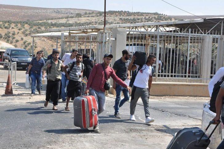 Suriyeliler Bayramlaşmak İçin Ülkelerine Gitmeye Başladı G1