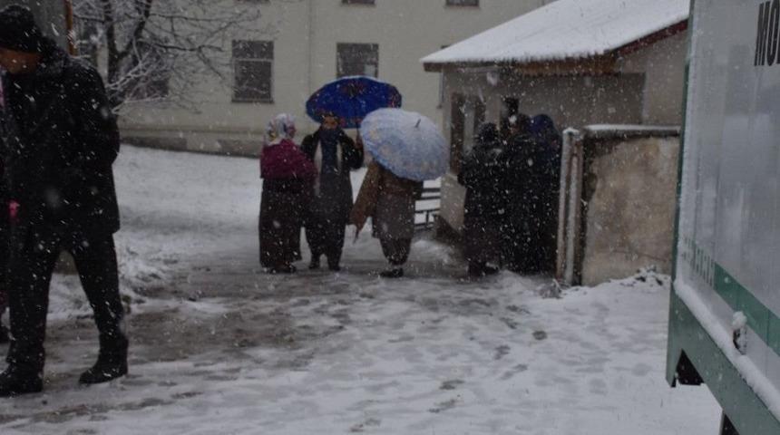 Sakarya’nın Yüksek Kesimleri Tekrar Beyaza Büründü