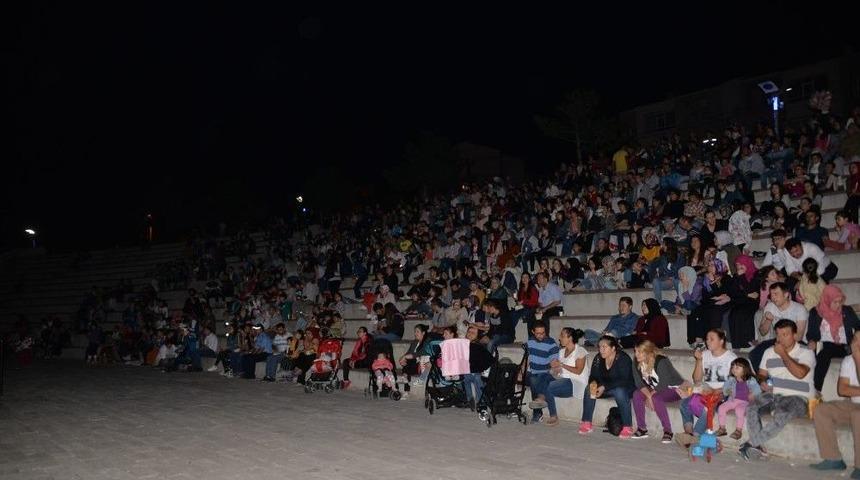 Sinema Festivali Hafta Sonu Da Yoğun İlgi G&ouml;rd&uuml;