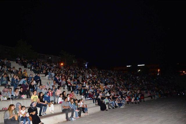 Sinema Festivali Hafta Sonu Da Yoğun İlgi Gördü