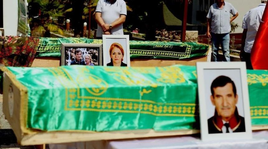 Kazada Hayatını Kaybeden Avukat Tuncay Yazıcıoğlu Ve Eşi İ&ccedil;in T&ouml;ren D&uuml;zenledi