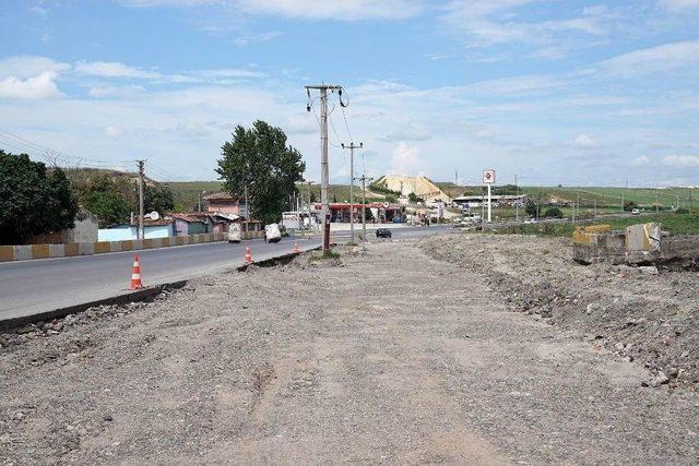 Çorluda Fatih Caddesi’ndeki Çalışmalar Devam Ediyor