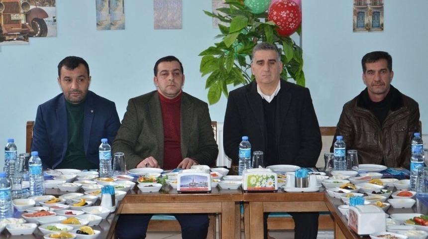 Esnaf İsmail Akyürek, Bakkallar Ve Bayiler Odasına Adaylığını Açıkladı