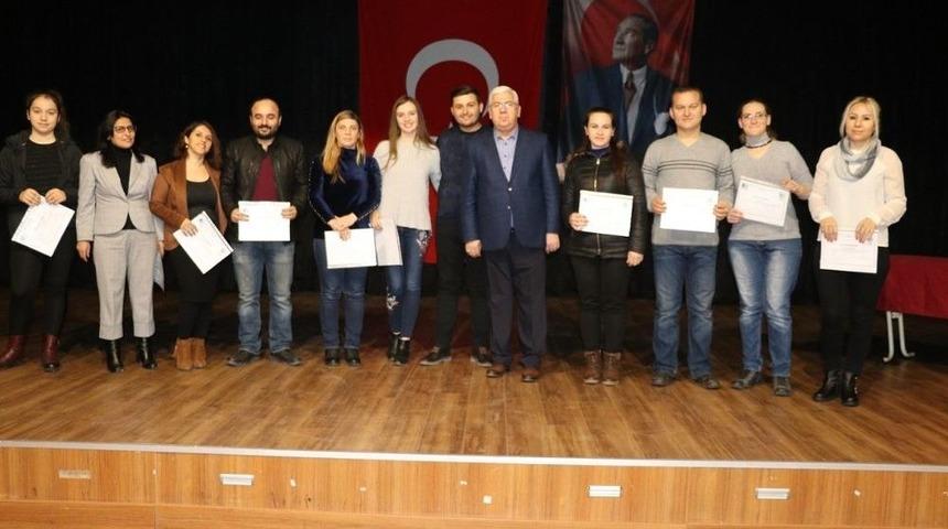 Girişimcilik Kurslarını Tamamlayan Kursiyerler Sertifikalarını Aldı