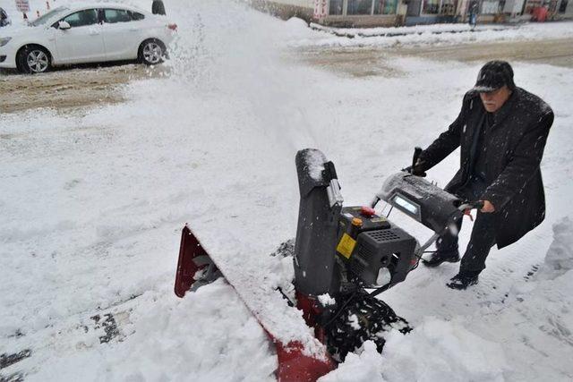 Hizan’da Kar Yağışı