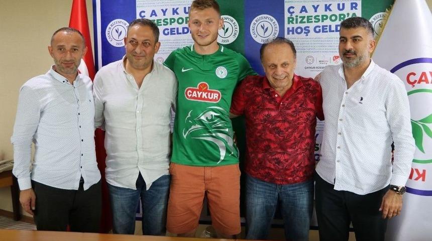 &Ccedil;aykur Rizespor, Jakup Brabec İle İmza Attı