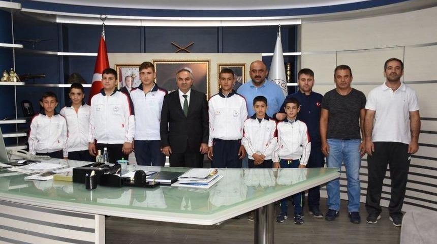 Gen&ccedil; G&uuml;reşcilerden Başkana Ziyaret