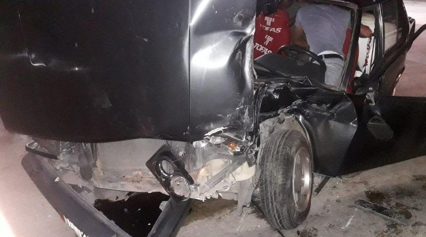 Benzin İstasyonunda Kaza: 2 Yaralı