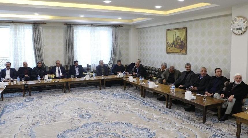 Demirkol, Mahalle Muhtarlarıyla Bir Araya Geldi