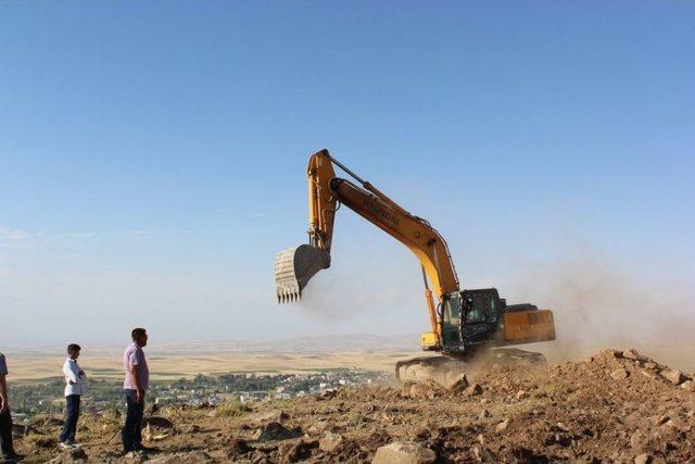 Bulanık’ta ’bayrak Tepe’ Projesi Hayata Geçiyor