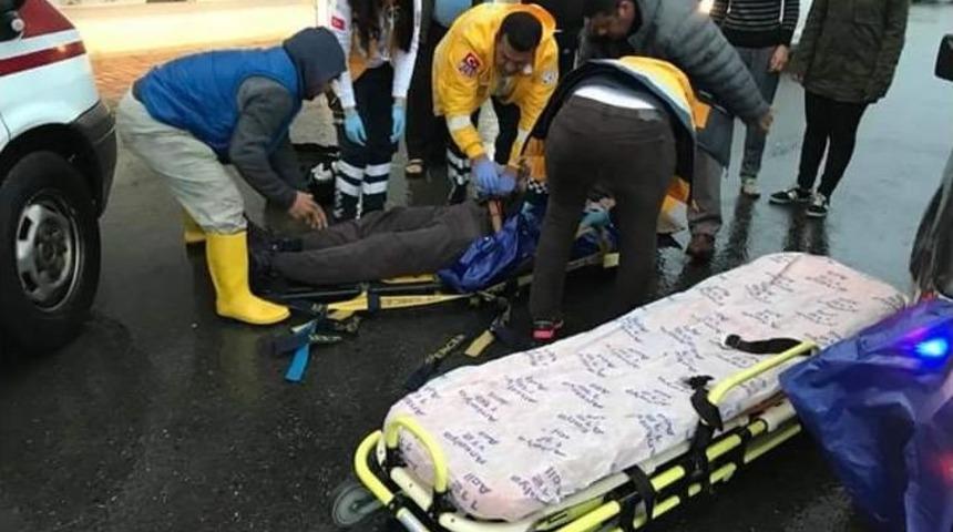 Kamyonetin Çarptığı Yaya Yaralandı