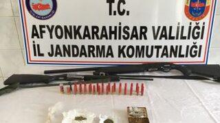 Jandarmadan 2 Eve Uyuşturucu Madde Baskını