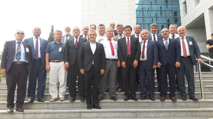 Karab&uuml;kl&uuml; Vekillerden İl &Ouml;zel İdaresine Destek S&ouml;z&uuml;