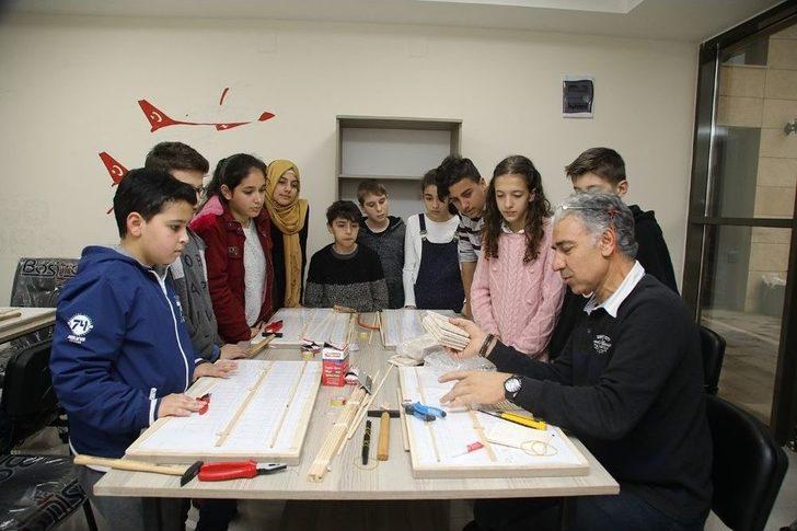 Yüreğir’de Model Uçak Kursu Açıldı G5