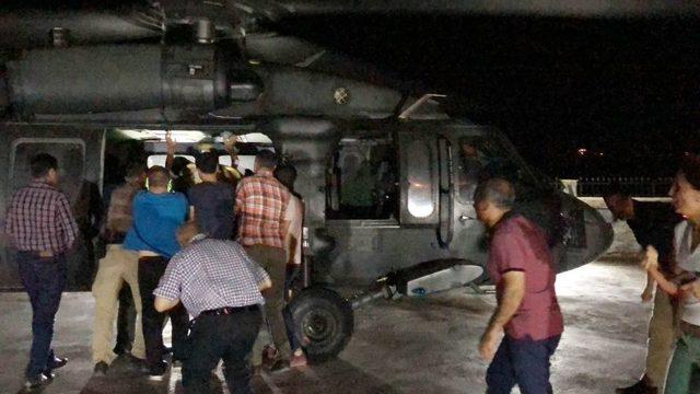 Chp’li Vekil Beyin Sarsıntısı Geçirdi, Helikopterle Elazığ’a Sevk Edildi