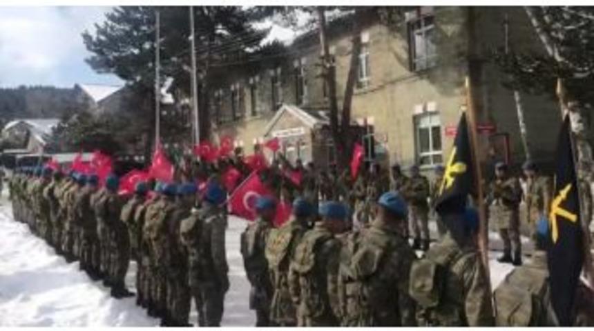 Mehmet&ccedil;ikler Sınıra "gen&ccedil; Osman" Marşıyla Uğurlandı