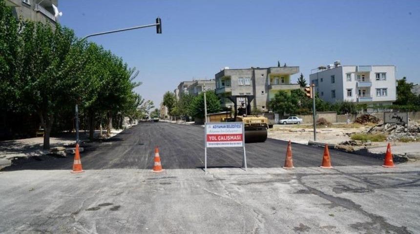 Yeşilyurt Caddesinde Asfalt Çalışması Yapıldı