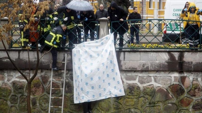 Tatlı&ccedil;ay&rsquo;da Afgan Uyruklu Bir Erkek Cesedi Bulundu