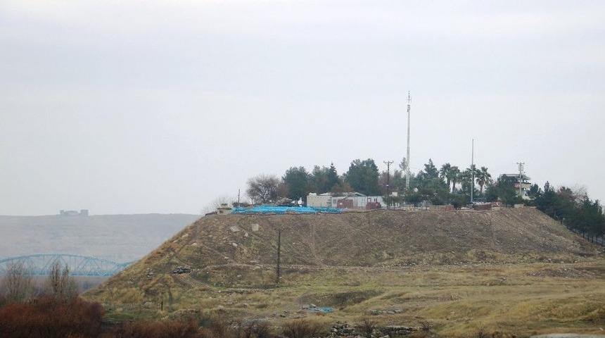 Karkamış&rsquo;ta Top Sesleri