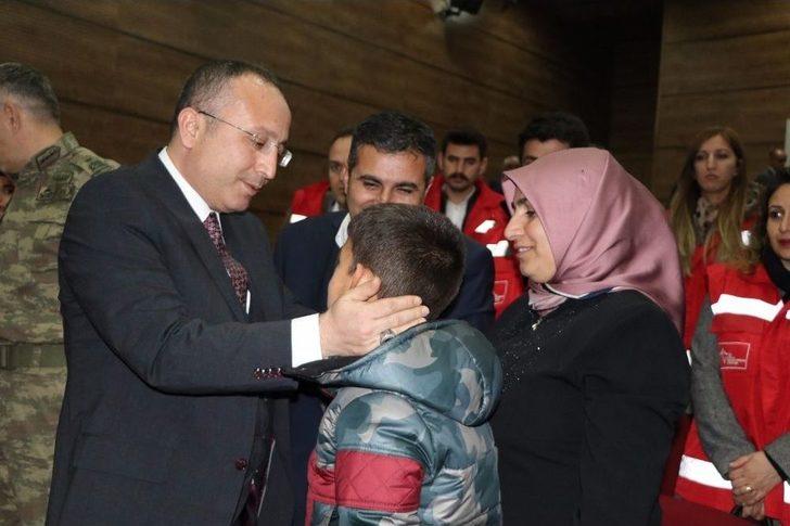 Siirt’te Şehit Yakınlarına ‘devlet Övünç Madalyası’ Verildi G2