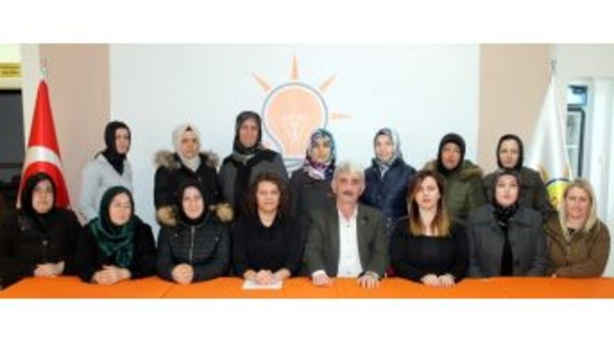 Kamıl: "liderimiz D&uuml;nyaya Meydan Okuyor"