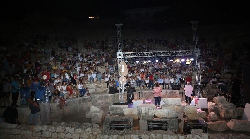 Ayaş Antik Tiyatro Festivali Başladı