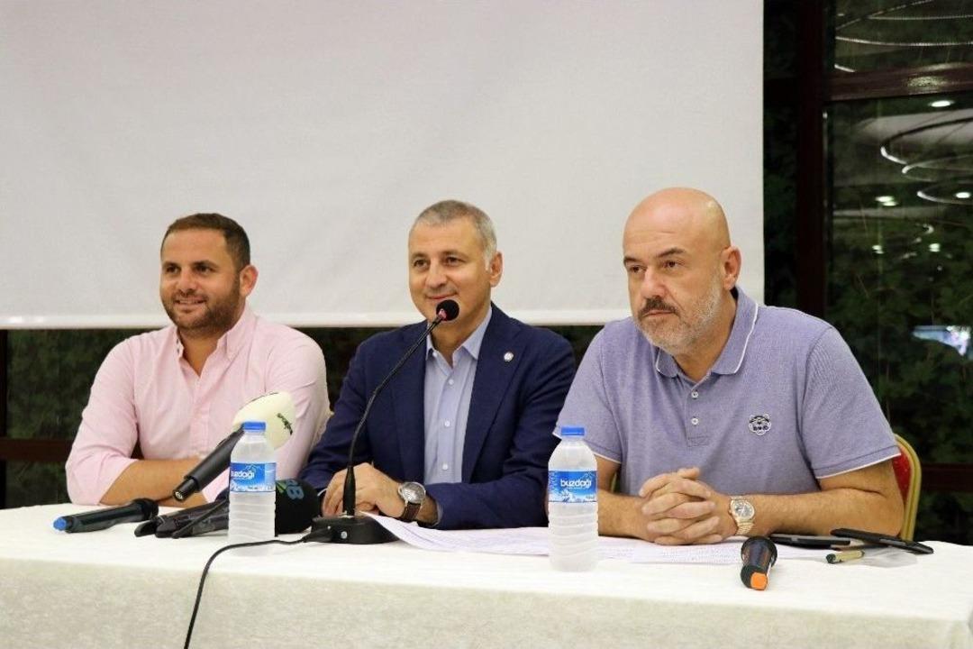 Sakarya B&uuml;y&uuml;kşehir Basket, &Ccedil;ilek Transferini A&ccedil;ıkladı