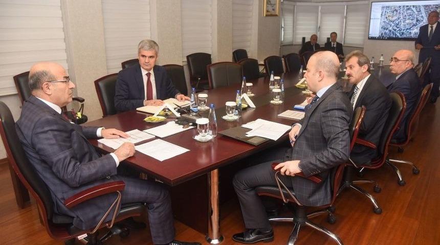 Adana&rsquo;daki Okul Yatırımları Değerlendirildi