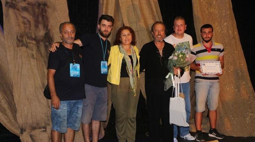 Kuşadası Belediyesi 2. Tiyatro Festivali Sona Erdi