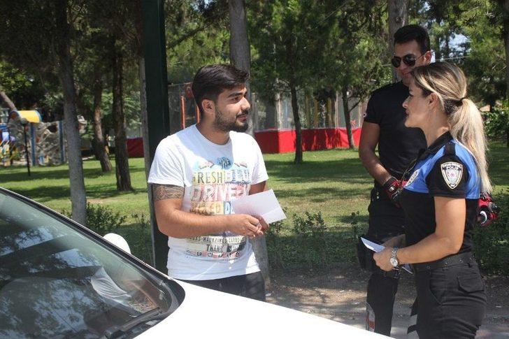 Ceza Makbuzunu Gören Aracının Başına Koştu G3