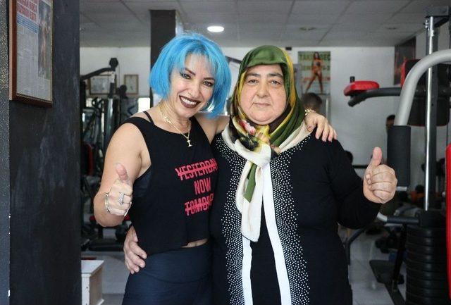 Oğlu İçin 5 Ayda 50 Kilogram Zayıfladı