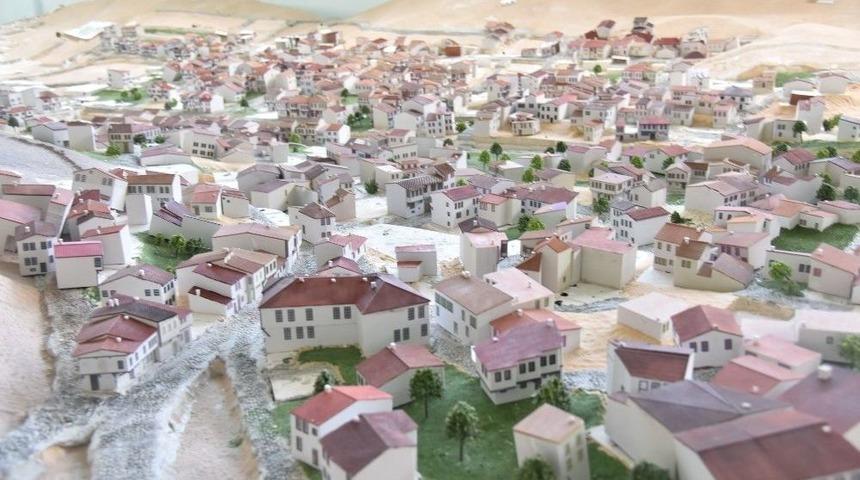 Afyonkarahisar&rsquo;ın Bir Asır &Ouml;nceki Hali Maketleştirildi