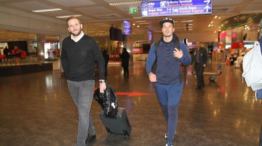 Trabzonspor Filip Novak’ı Açıkladı