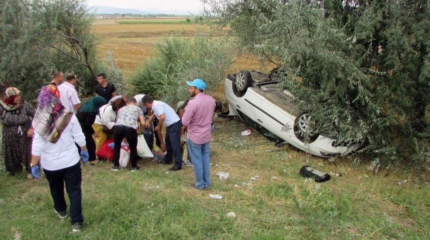 Afyonkarahisar&rsquo;da Trafik Kazası: 2&rsquo;si &Ccedil;ocuk 4 Yaralı