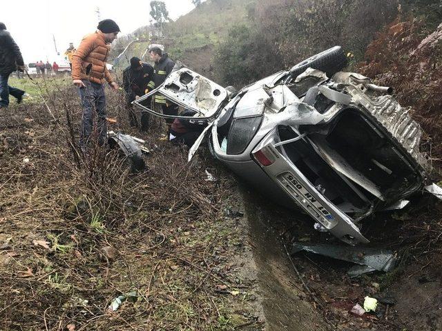 Alaplı-ak&ccedil;akoca Yolunda Trafik Kazası: 2 Yaralı 1