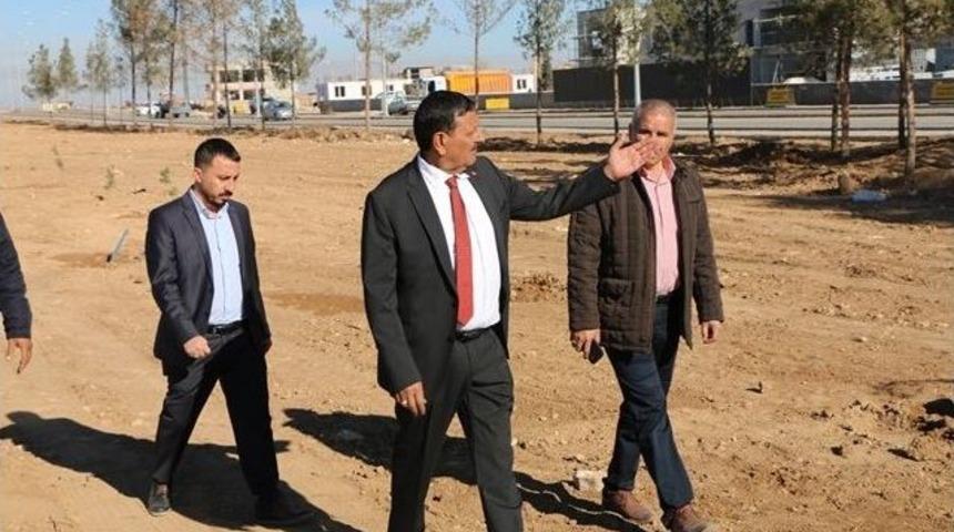 &Ouml;zyavuz Harran&rsquo;da Y&uuml;r&uuml;t&uuml;len &Ccedil;alışmaları Denetledi