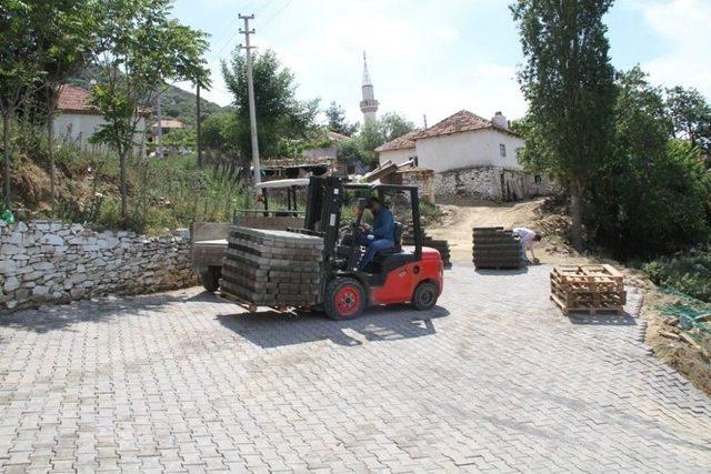 Sarıgöl’e 4 Yılda 397 Bin Metrekare Kilit Parke