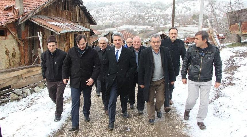 Vali Baruş, Evi Yanan Meşe Ailesinin Yeni Evini Ziyaret Etti