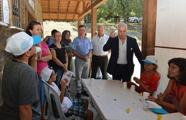 Bozbey Doğa Ve Bilim Yaz Okulu’nda Çocuklarla Buluştu