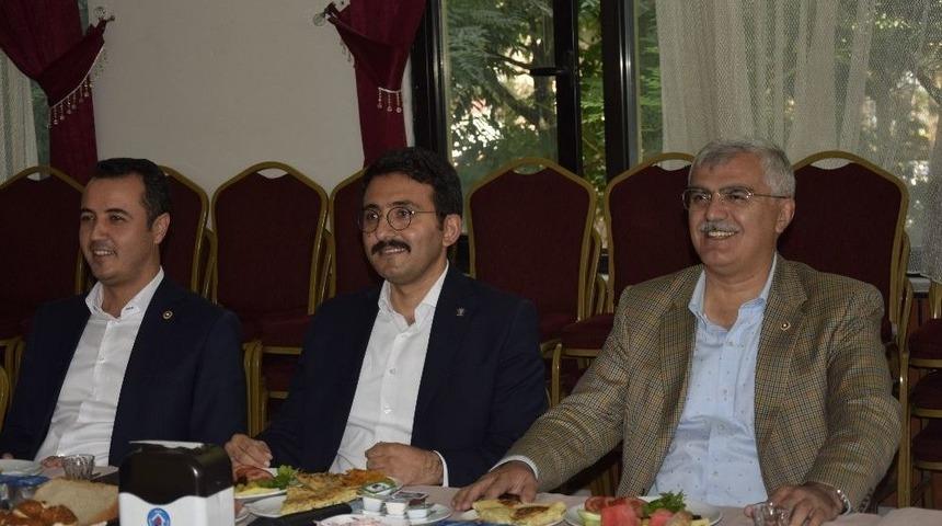 Ak Parti Burdur Yerel Se&ccedil;im &Ccedil;alışmalarına Başladı