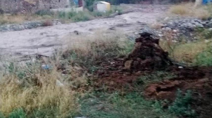 Kağızman’ı Sel Vurdu